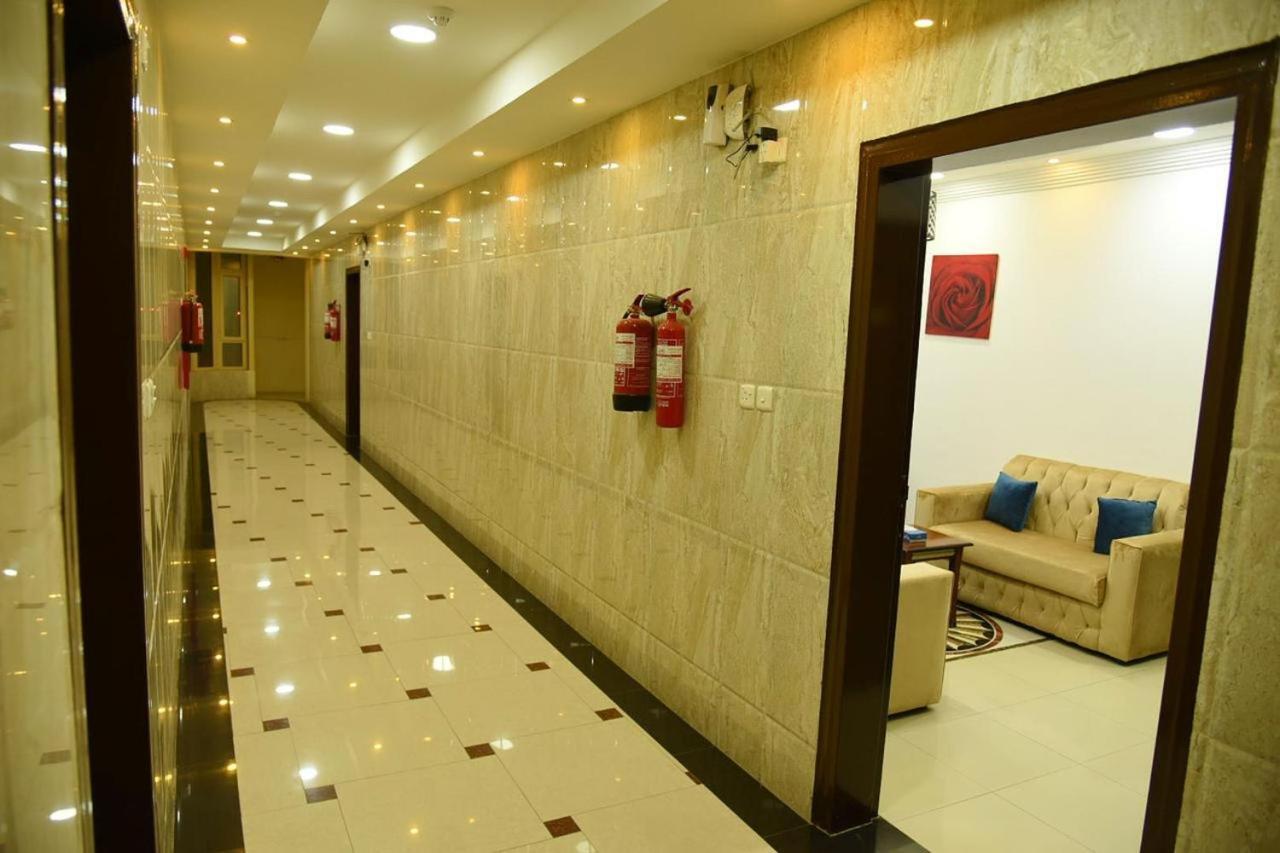شقق جنان المفروشة Jenaan Apartments Najrán Exterior foto