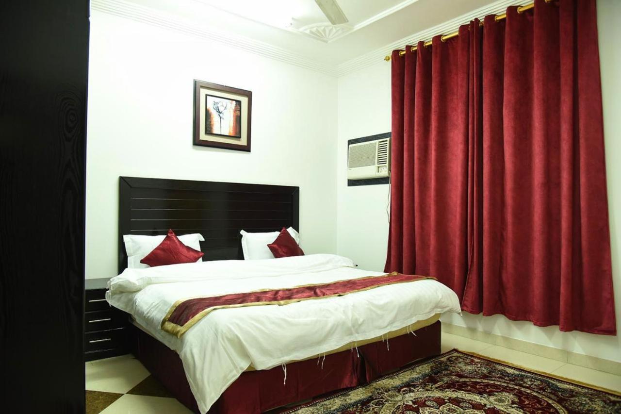 شقق جنان المفروشة Jenaan Apartments Najrán Exterior foto